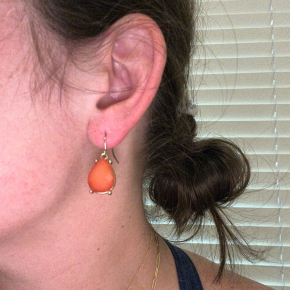 Kendra Scott Earrings - Picture 4 of 5